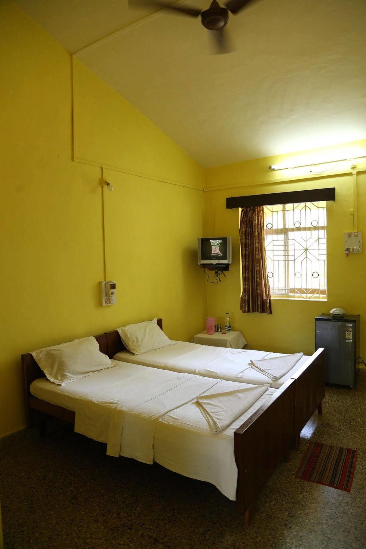 Sea View Resort Patnem Beach Exterior photo