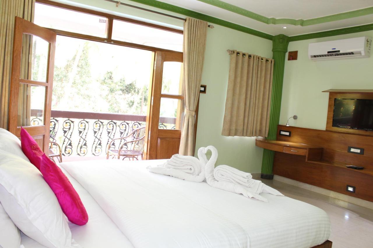 Sea View Resort Patnem Beach Exterior photo