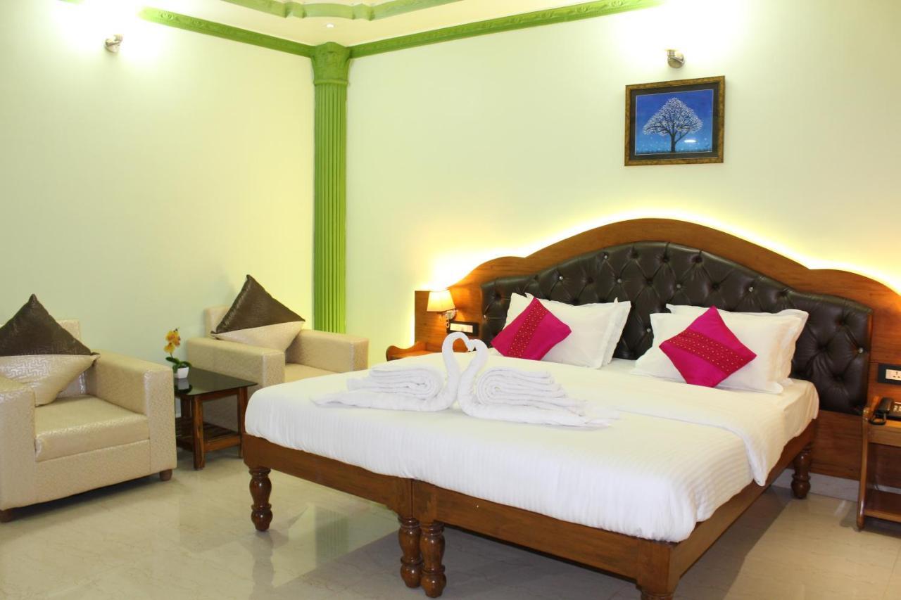 Sea View Resort Patnem Beach Exterior photo
