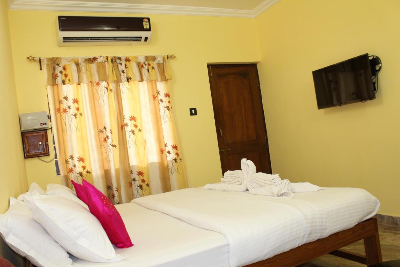 Sea View Resort Patnem Beach Exterior photo