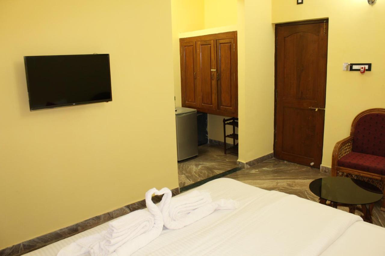 Sea View Resort Patnem Beach Exterior photo