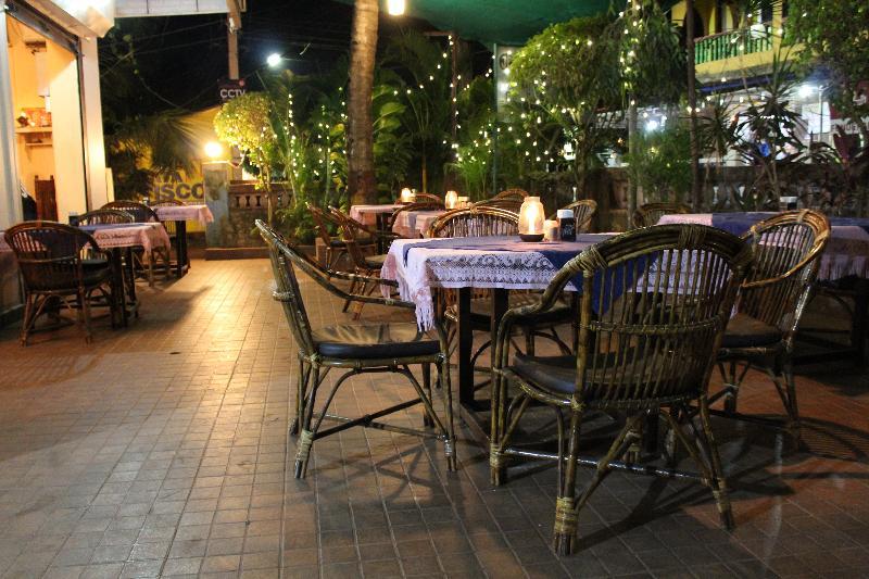 Sea View Resort Patnem Beach Exterior photo